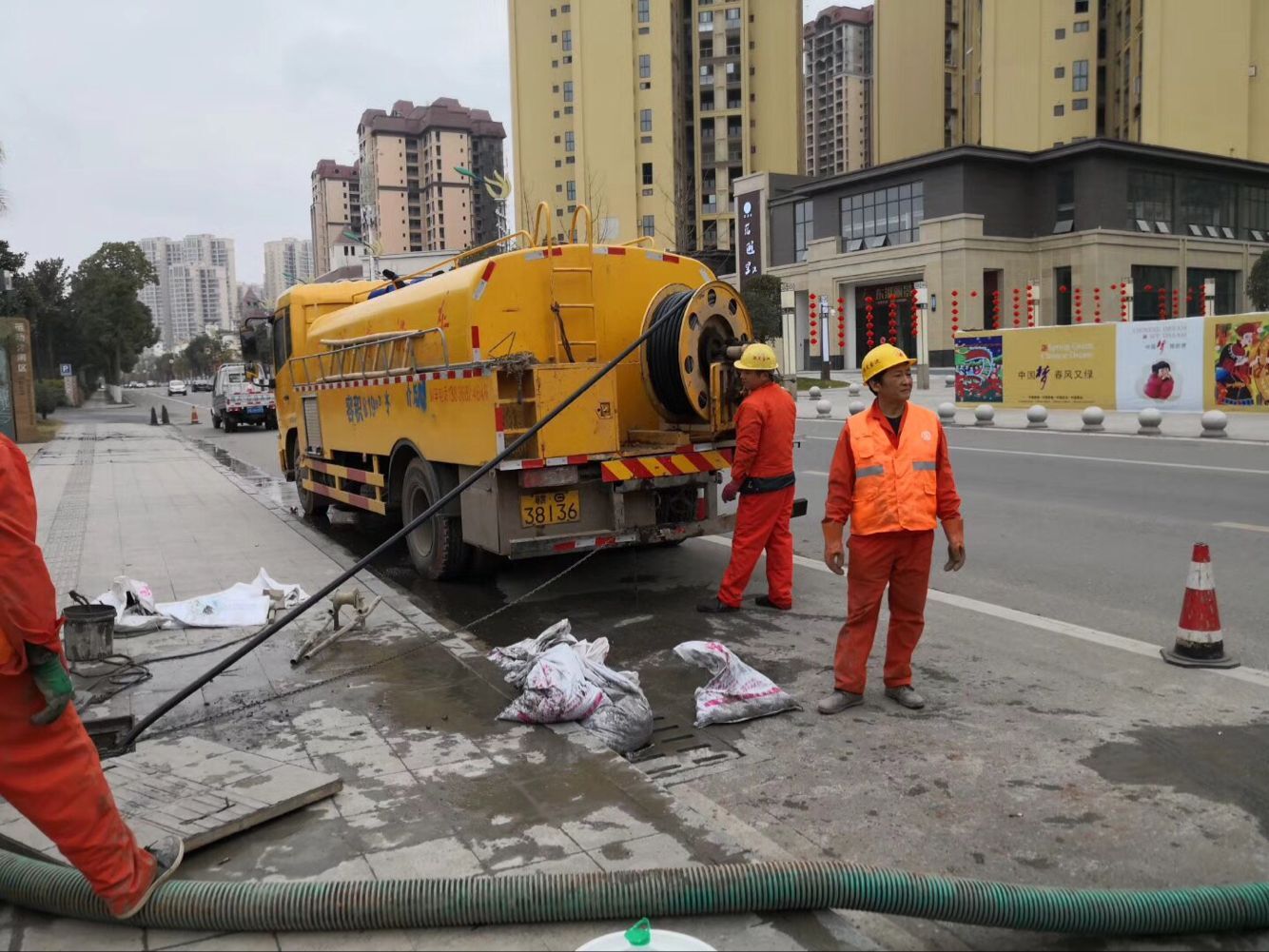 独山子排污管道清淤-管道清洗